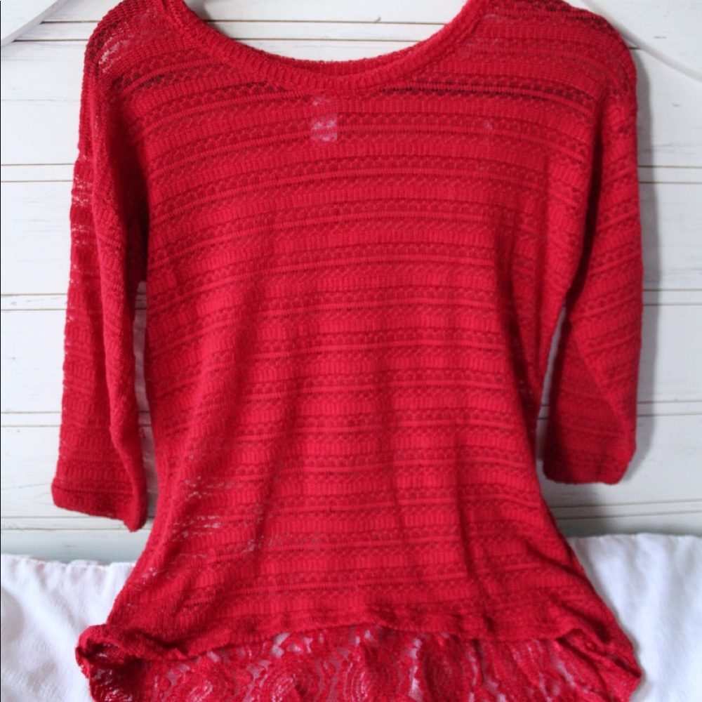 Red Lace Small Thin Top